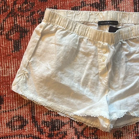 NWT Brandy Melville Kiera Linen Lace Shorts - Picture 4 of 7